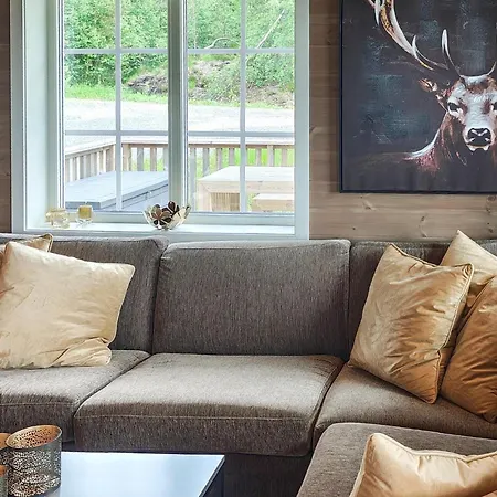3 Bedroom Cozy In Feriehus